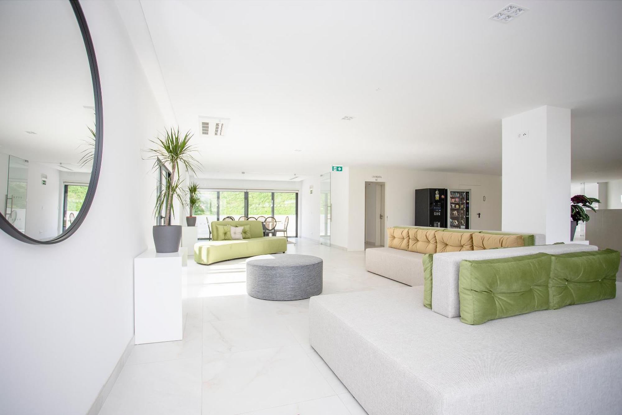 Liiiving In Porto - Dragao Pool View Apartment Exterior photo